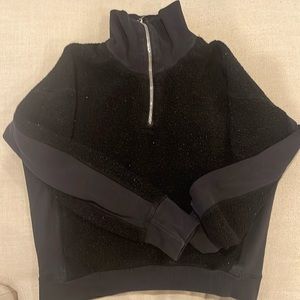 Lululemon black fleece quarter zip